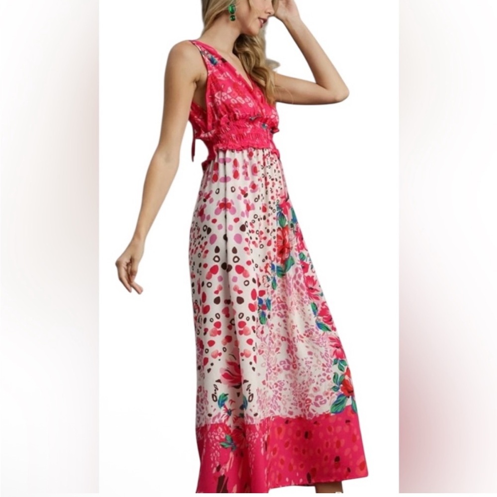 🆕Umgee Gorgeous Pink and White Sleeveless Floral Resort Maxi Dress
